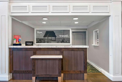 Hampton Inn By Hilton Fort Lauderdale Airport North image 35