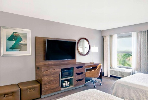 Hampton Inn By Hilton Fort Lauderdale Airport North image 40