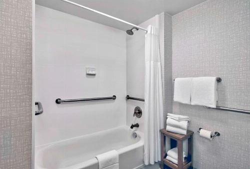 Hampton Inn By Hilton Fort Lauderdale Airport North image 43